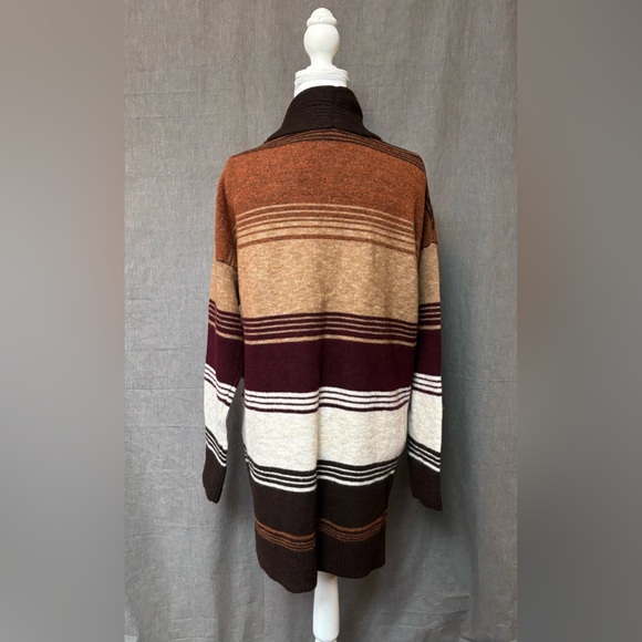 Time and Tru Women's Brown and Cream Striped Fuzzy Cardigan, Size:M, NWT - Picture 2 of 4